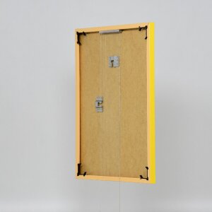 Эффектная пластиковая рамка Художественный желтый 24x30 см музейное стекло